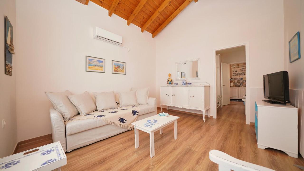 Elli Apartment Ermioni Exterior photo